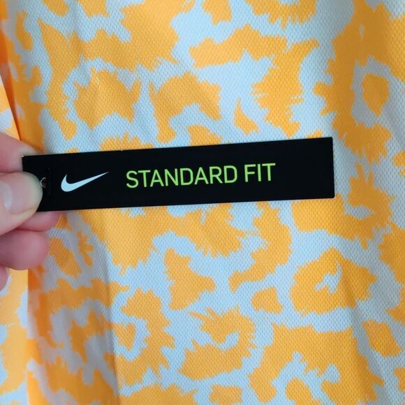 📏Orange cheetah print nike dry fit gold shirt - Picture 2 of 5